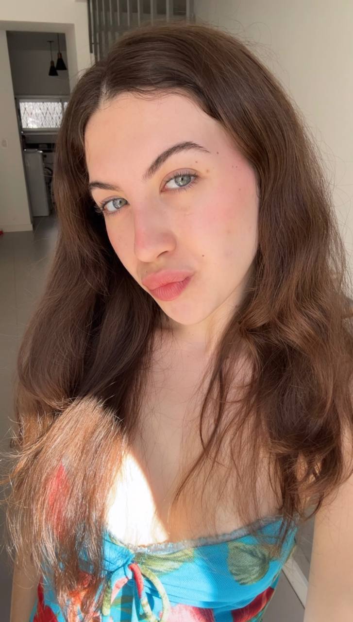 Nude girl Amber in Novosibirsk