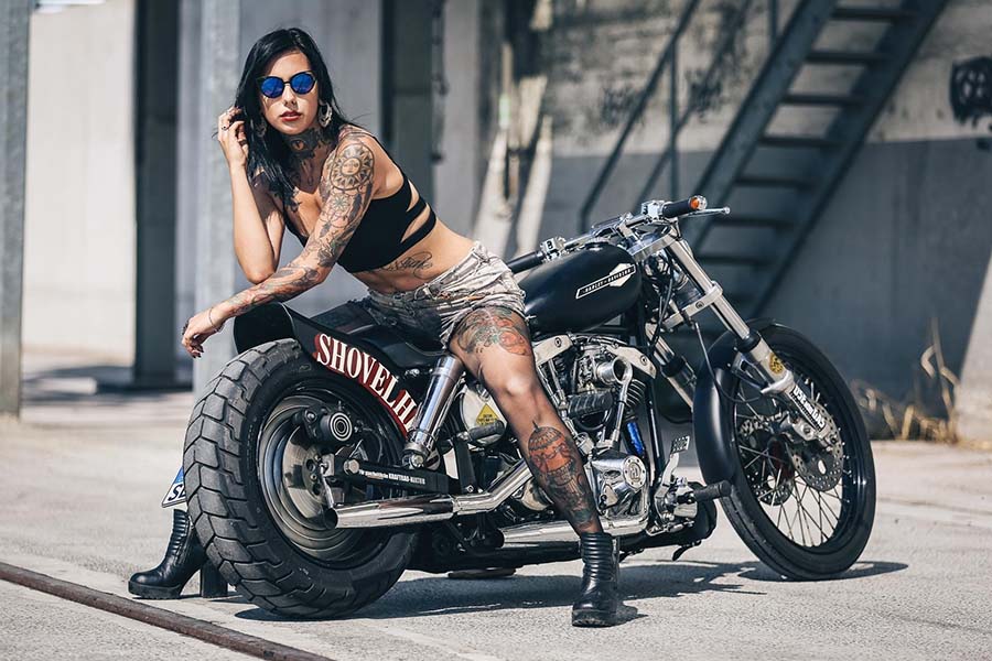 Model Beautiful girls and bikes in Novosibirsk