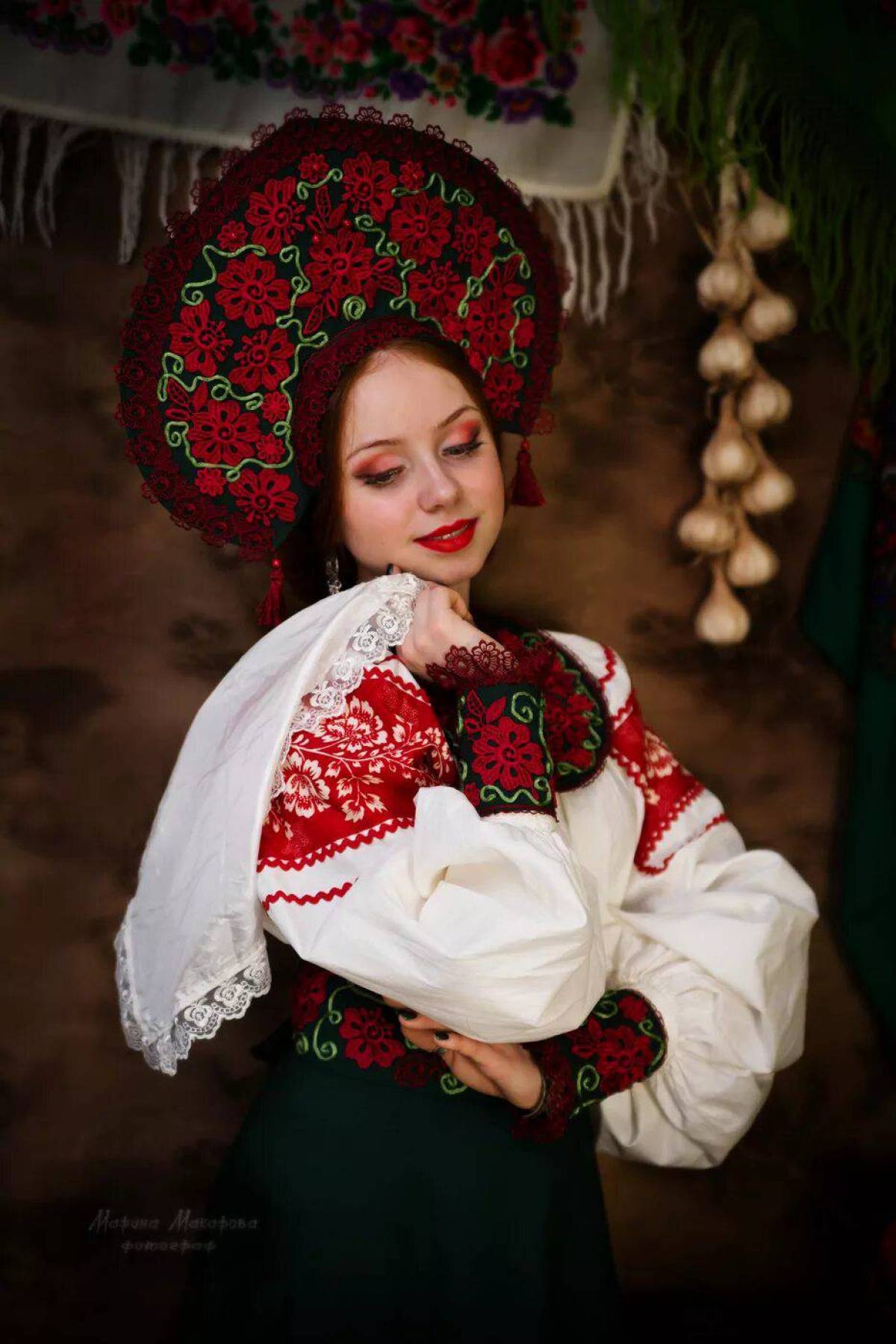 Women in Slavic costumes underwear in Novosibirsk