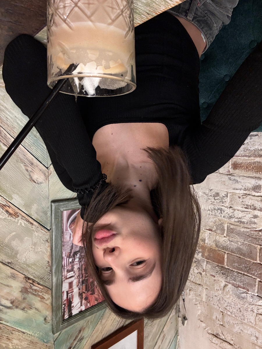 Fresh photos, fresh mood — Tina online in Novosibirsk